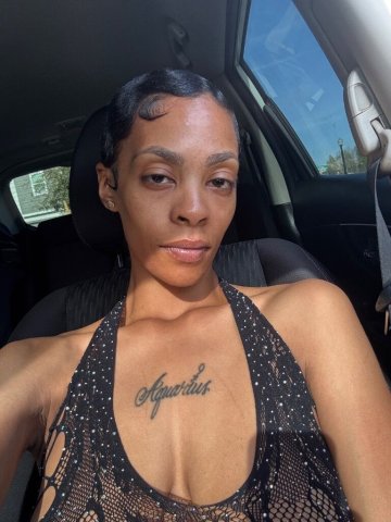 Petite Discreet Female Escort — Incall, Outcall, Car Fun, FC Shows - 1