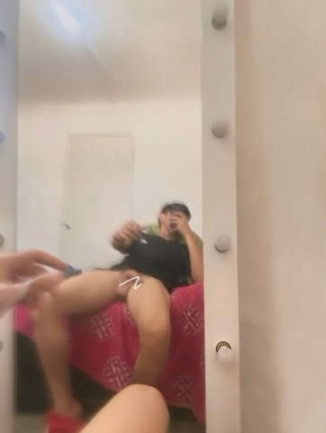 Alex — FaceTime-verified Latin Massage Photos - 1