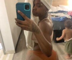 Pretty Enough To Distract You All Night  - Image 11