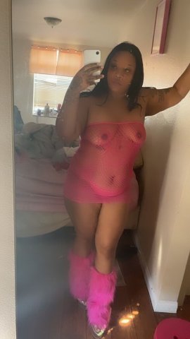 Long Beach BBW Escort — Luna, Outcall Deposits, No Anal/Bare D at Y or BBJ, 25 - 1