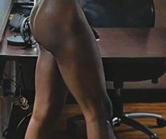 Premium Pleasure (Outcalls Only) - Image 3