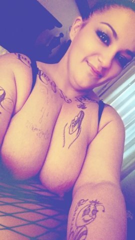 Khloe — Incalls in Tacoma + Outcalls - 1