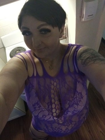 Akron/Canton BBW Ari “the super soaker” — Memorial Day specials, nude deep tissue massage + happy ending - 1