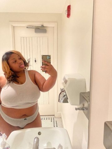 Richmond VA Female Escort — 30 min, 60 min, 2 hours - 1