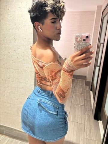 Phoenix Male Escort (Femboy) — photo/FaceTime verification required - 1