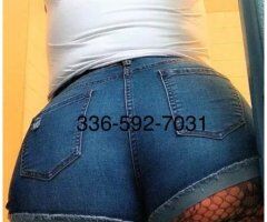 Greensboro escorts - Slim Thick 21-Year-Old White Woman (Incall/Outcall, Uber + CarPlay)