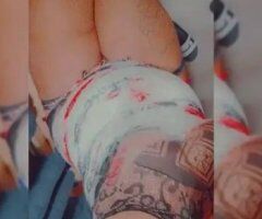 Slim Thick 21-Year-Old White Woman (Incall/Outcall, Uber + CarPlay) - Image 2