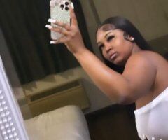 Palmdale/Lancaster escorts - 21-Year-Old Thick Upscale Goddess in Palmdale — Ready Now