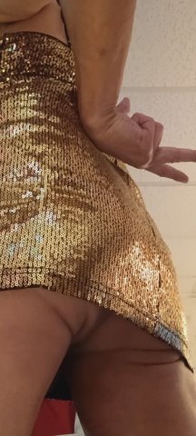 Submissive bottom boy — mini skirts, stockings, oral, toys (in-calls only) - 1