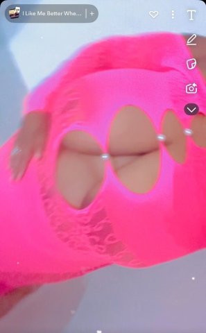 Los Angeles Female Escort — Full Service, Head Only, Massage & QV - 1