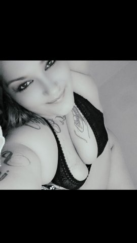 Khloe (Olympia) Outcalls — 5’3” Small Thicc Girl Ready for Outcall Fun - 1