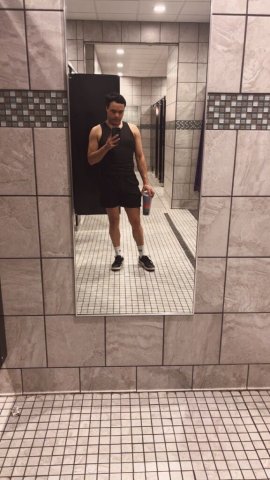 Everett WA Male Escort - 1