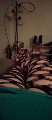 Amber Rain (41) — North Bay Incall/Outcall MILF - 1