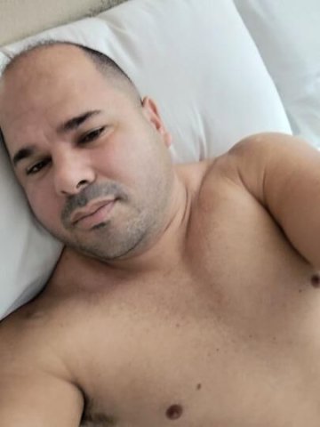 Hola  Servicio de escort masculino en Odessa, TX (solo mujeres) - 1