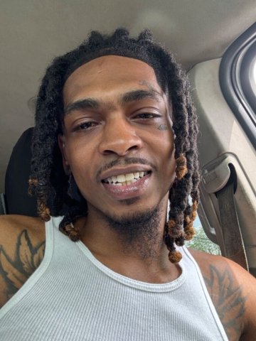 Memphis Male Escort — DaddyKaine Experience, Top Only (10.5"), FaceTime - 1