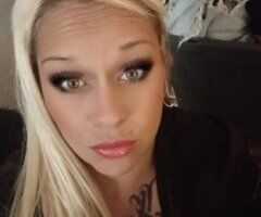 Becki & Maria — Blonde Duo Experience for Private Events in Tacoma - Image 4