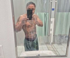 Wichita KS Male Escort — incalls & outcalls, couples and women - Image 6