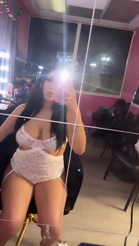 Young Latina Escort (21) — Facetime & Snap, Party-friendly - 1