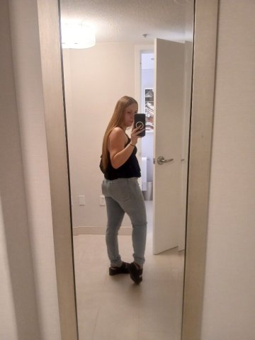 Concord CA Female Escort — Select Monday Appointments & Outcall - 1