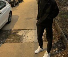 Philadelphia Male Escort — 10.5 Verbal Top, Outcalls & Facetime - Image 2