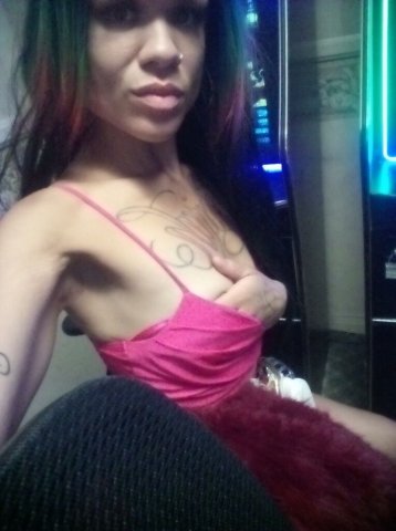 Antelope Valley Female Escort for Social Companionship (Discreet) - 1