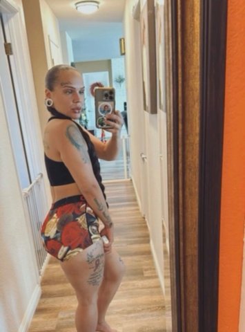 Mia in Palm Springs — Thick Mixed Playgirl (Incalls/Outcalls) - 1