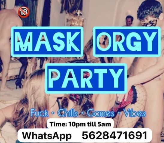 Jenny’s Org y Mask Party — Long Beach (29) - 1