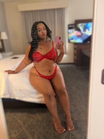 Greenville Female Escort — Fem-Dom, massages & feet play - 1
