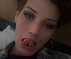 Sinlee here — sexy intelligent female escort, up all night - Image 2