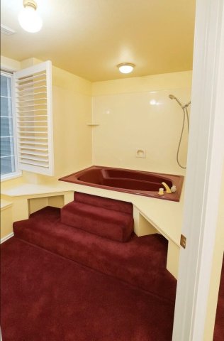 Warm Companionship in a Clean, Comfortable Setting - 1