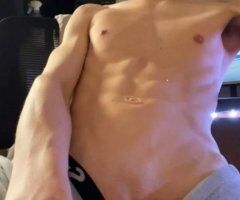 Young hung stud in Queens, NY — 8.5in, versatile top/bottom & face time - Image 5