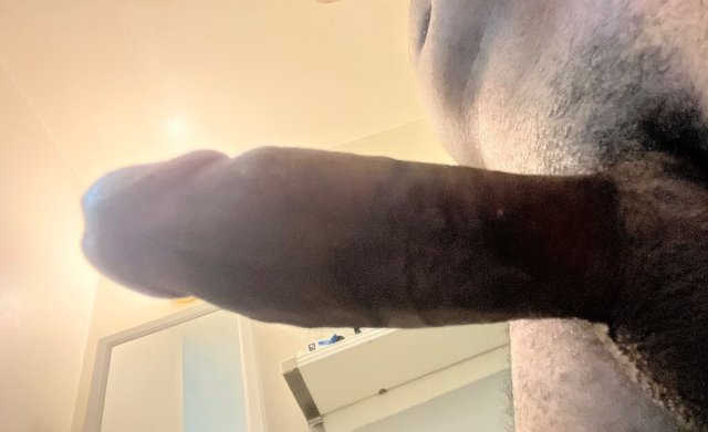 Baltimore Male Escort — $100 QV, $200 head and sex (facetime available) - 1