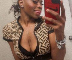 Memphis escorts - Memphis Female Escort for Outcalls—Throat Goat & Grip Thingy