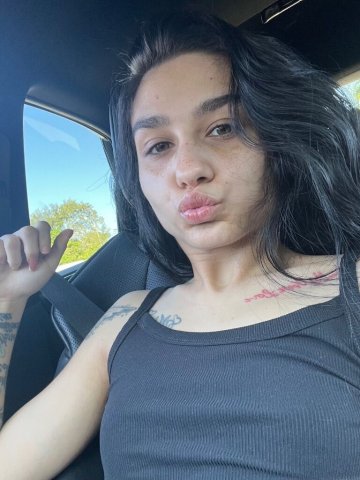 Fort Lauderdale Party Vibe Young Escort — Wet Pussy, QV/HHR/Overnight - 1