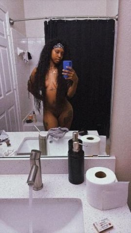 Athens GA Outcall Female Escort — CarPlay, FaceTime shows & stress relief - 1