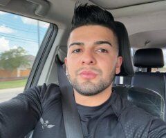 Chicago escorts - Chicago Male Escort — relaxing private massage appointments