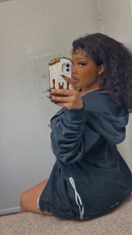 Minneapolis / St. Paul Mixed Beauty Escort (WhatsApp/Insta) - 1