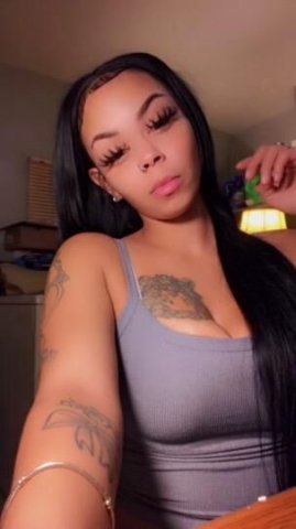 Louisville KY Female Escort — Pierced Pussy - 1
