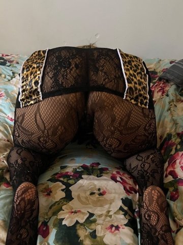 Sweet young lady (24) — cardate specials & QV, Milwaukee - 1