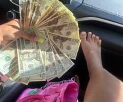 Charlotte NC Female Escort — GFE, no anal, QV special - Image 2