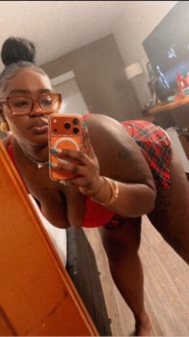 Central Jersey Late Night Female Escort — Fetish & GFE (video calls) - 1