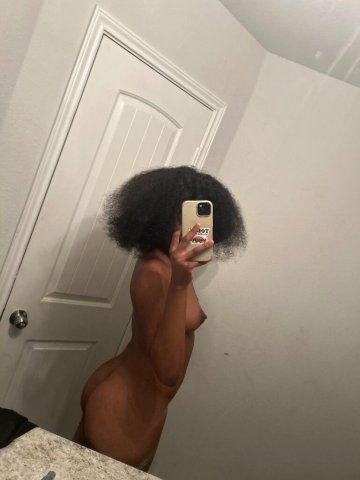 College Station Chocolate Fantasy — Roses, Cardates, Outcalls/Incalls - 1
