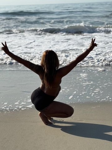 Raleigh-Durham In-Call & Out-Call Female Escort — Fetish-Friendly - 1