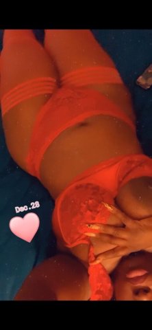 Detroit Female Escort — Date Prep & Social Media Booking - 1