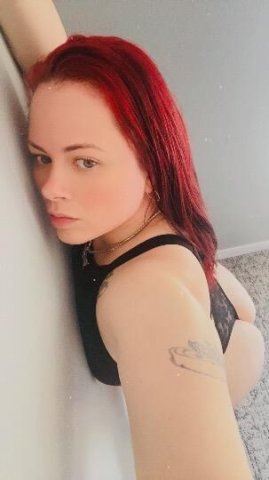 Fredericksburg Female Escort — MaLeah (redhead, soft curves) - 1