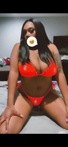 Los Angeles GFE Squirter — Two Girls Special & Petite Spinner - 1