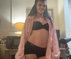 Tampa Female Escort — Incalls (No Hotels) - Image 4