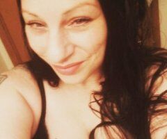 Seattle escorts - Sweetz — Discreet Curvy Female Escort for Private Evenings & Dinners (Seattle)