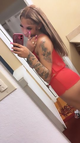 Colorado Springs Short Stay Female Escort — Total Package - 1