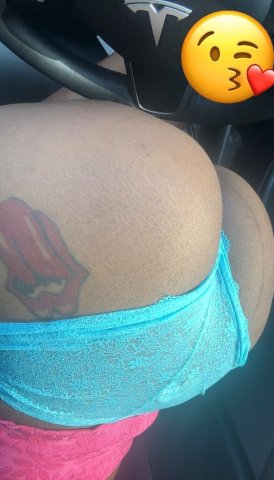 Outcall Only — Fort Lauderdale Female Escort (HHR Specials) - 1